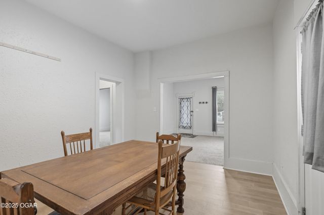 507 W Hill Street, Neosho, MO 64850