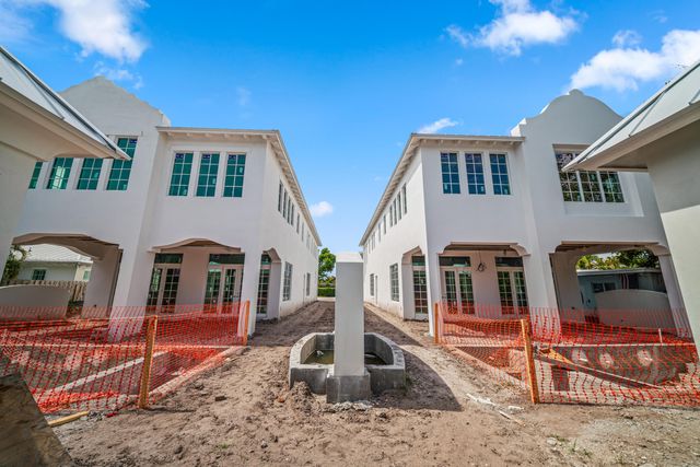 101 NE 13th Street, Delray Beach, FL 33444