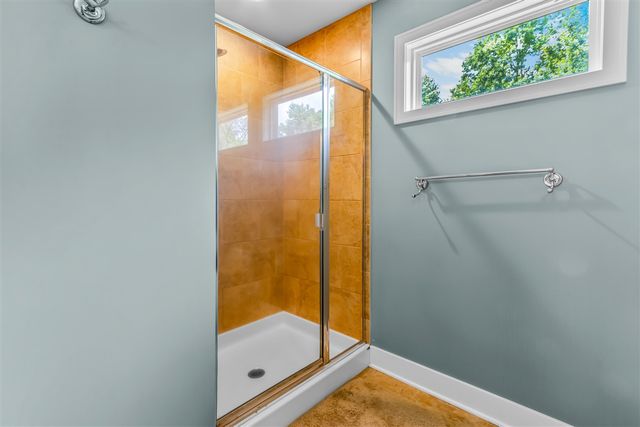 2852 N Saddle Ridge Court, Rockford, MI 49341
