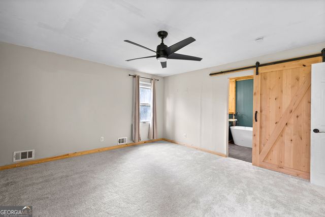 217 Lynn Drive, Fayetteville, GA 30215