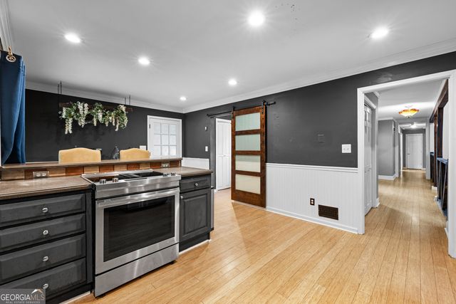 217 Lynn Drive, Fayetteville, GA 30215