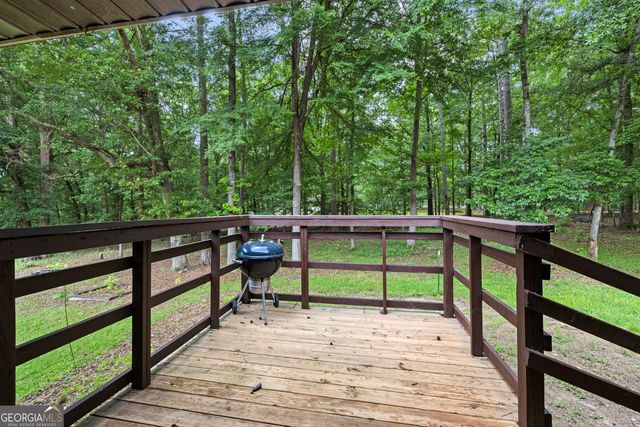 217 Lynn Drive, Fayetteville, GA 30215