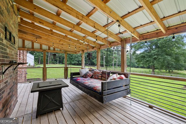 217 Lynn Drive, Fayetteville, GA 30215