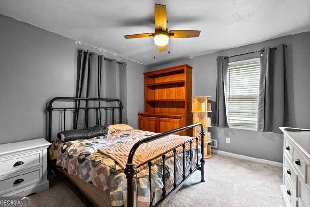 217 Lynn Drive, Fayetteville, GA 30215