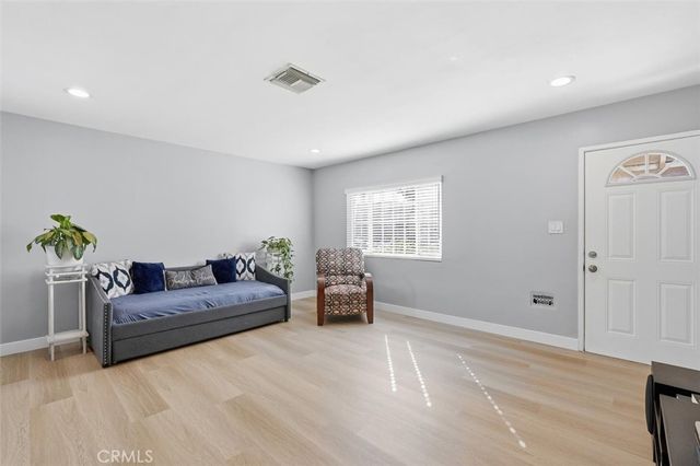 5017 W 118th Place, Hawthorne, CA 90250