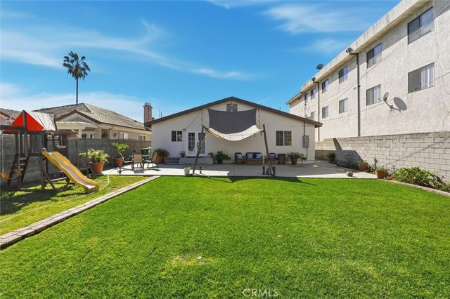 5017 W 118th Place, Hawthorne, CA 90250