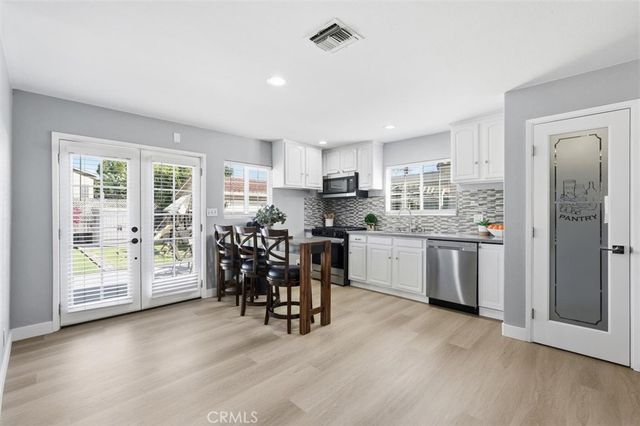 5017 W 118th Place, Hawthorne, CA 90250