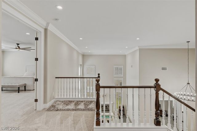 304 Queens Gate Court, Las Vegas, NV 89145