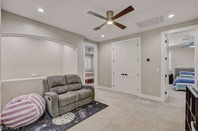 304 Queens Gate Court, Las Vegas, NV 89145