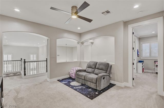 304 Queens Gate Court, Las Vegas, NV 89145