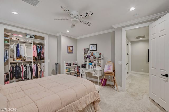 304 Queens Gate Court, Las Vegas, NV 89145