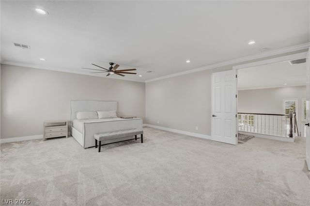 304 Queens Gate Court, Las Vegas, NV 89145