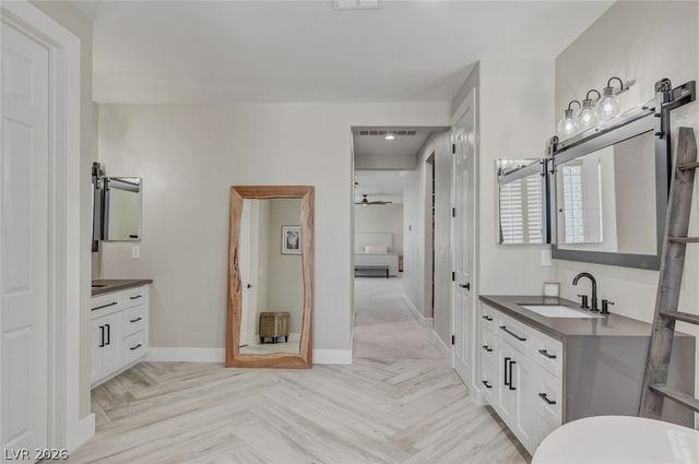 304 Queens Gate Court, Las Vegas, NV 89145
