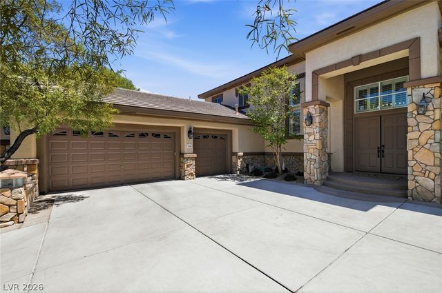 304 Queens Gate Court, Las Vegas, NV 89145