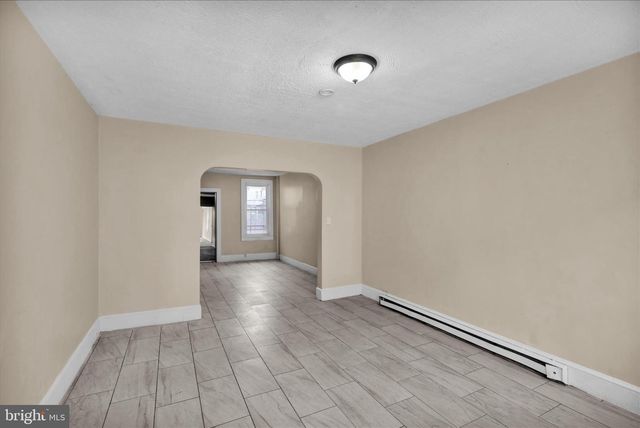 230 S 4TH ST, Reading, PA 19602