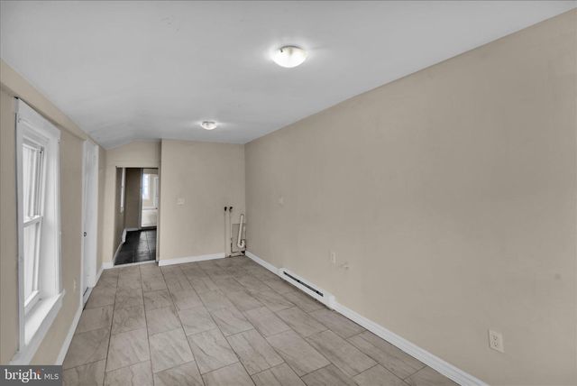 230 S 4TH ST, Reading, PA 19602