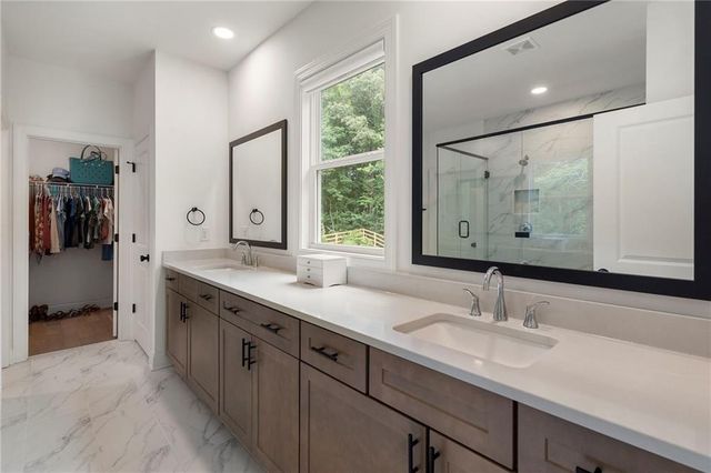 582 Meadow Way, Woodstock, GA 30188