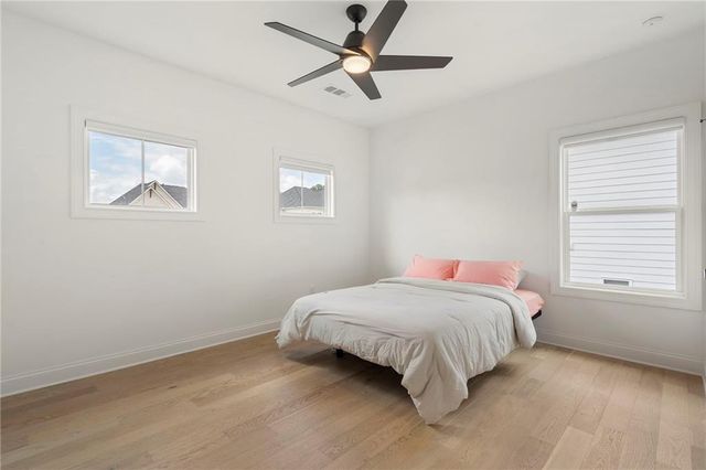 582 Meadow Way, Woodstock, GA 30188