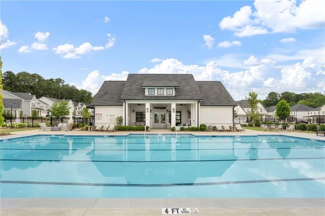 582 Meadow Way, Woodstock, GA 30188