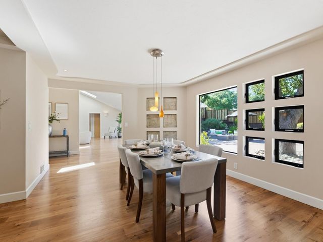 5666 Arboretum Drive, Los Altos, CA 94024