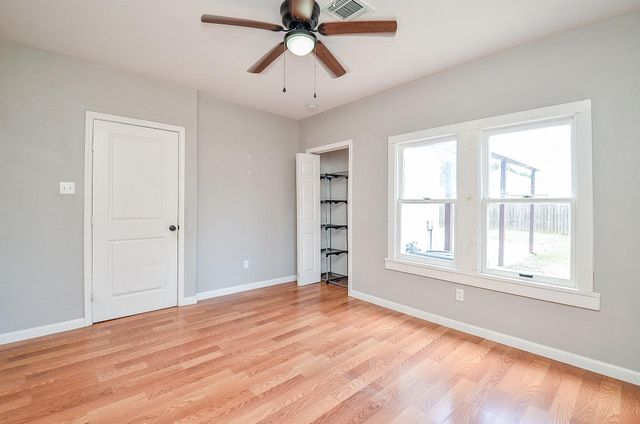 1615 Eagle Lake Road, Sealy, TX 77474