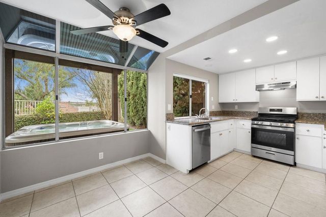 1 Saint Isabella, Laguna Niguel, CA 92677