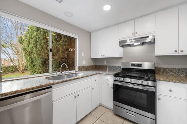 1 Saint Isabella, Laguna Niguel, CA 92677