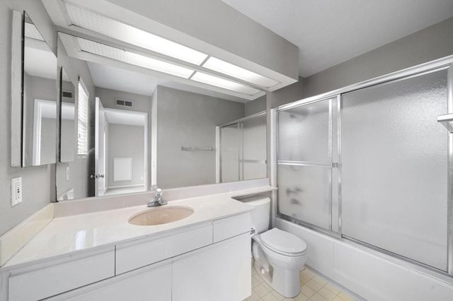 1 Saint Isabella, Laguna Niguel, CA 92677