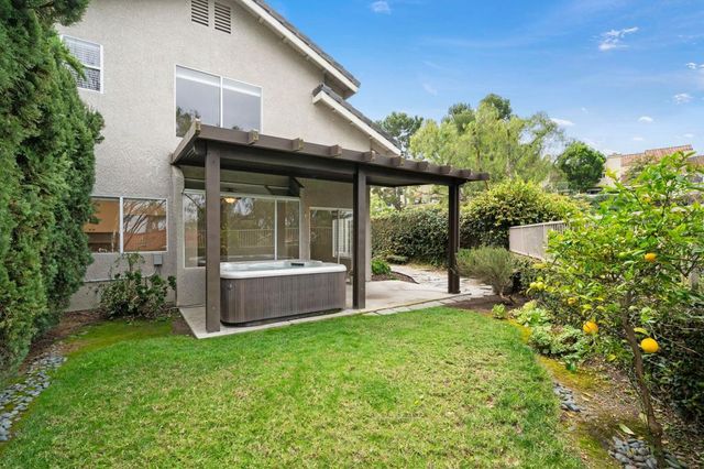 1 Saint Isabella, Laguna Niguel, CA 92677