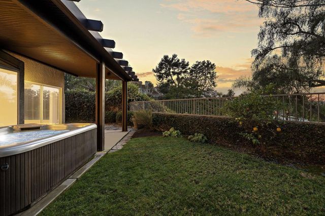 1 Saint Isabella, Laguna Niguel, CA 92677