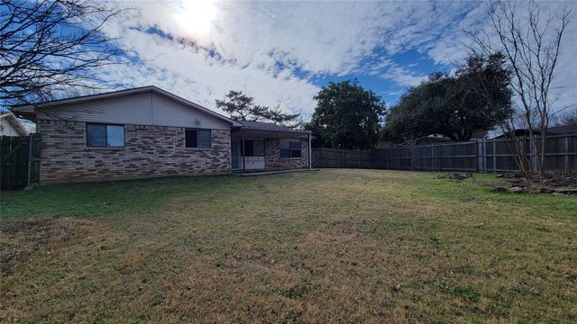 4232 Sweetgum Way, Fort Worth, TX 76133