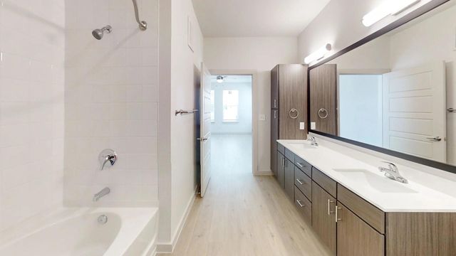 320 Goll ST 1115, Kyle, TX 78640