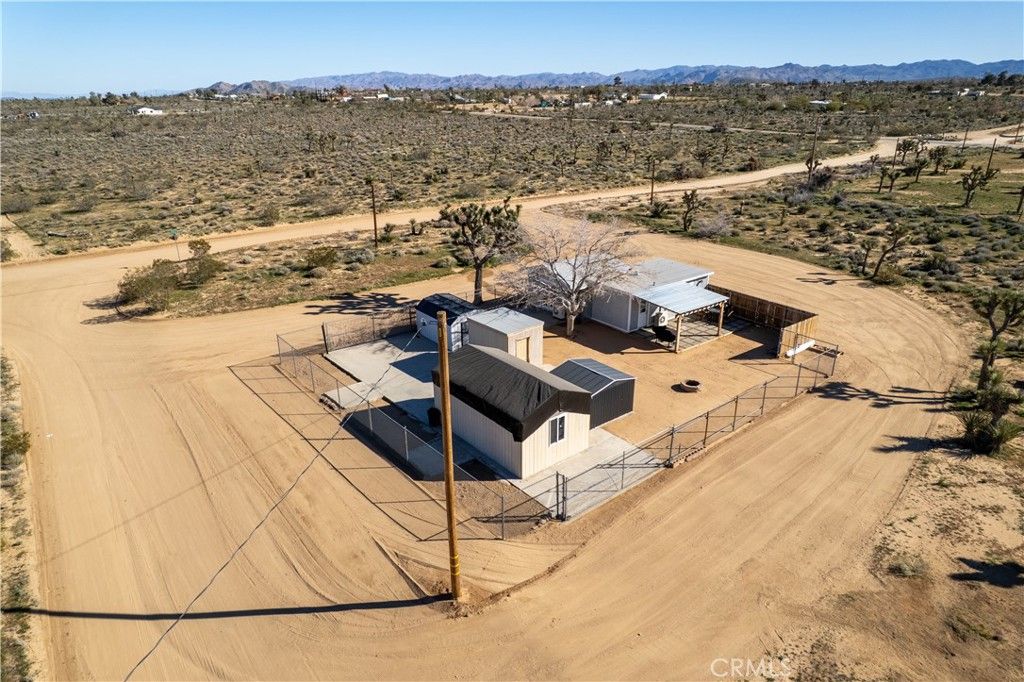 Image 19 of property listing at 3220 Sage, Yucca Valley, CA 92284