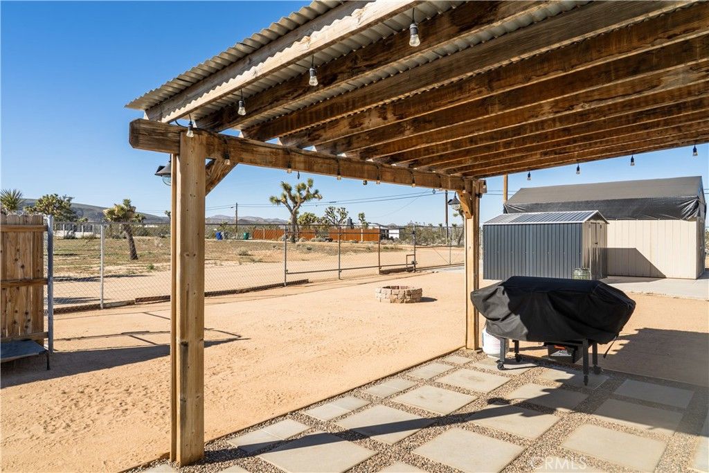 Image 37 of property listing at 3220 Sage, Yucca Valley, CA 92284