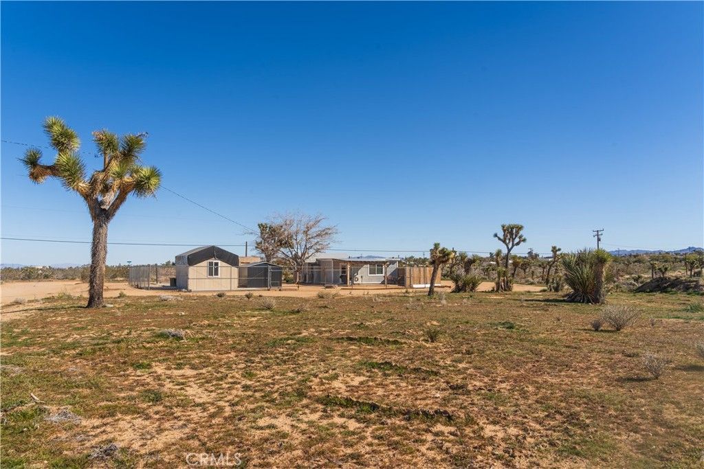 Image 38 of property listing at 3220 Sage, Yucca Valley, CA 92284
