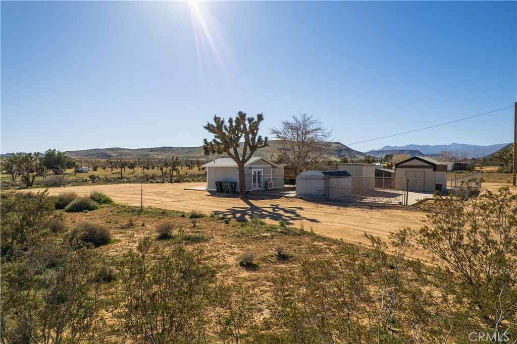 Image 41 of property listing at 3220 Sage, Yucca Valley, CA 92284