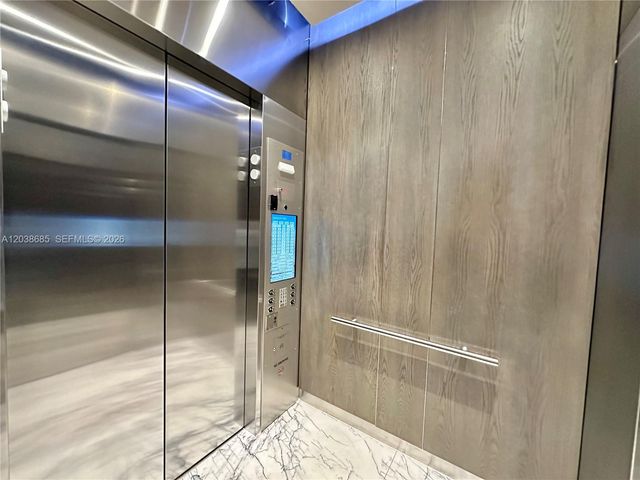 650 NE 32nd Street 1404, Miami, FL 33137
