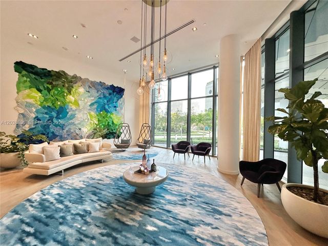 650 NE 32nd Street 1404, Miami, FL 33137
