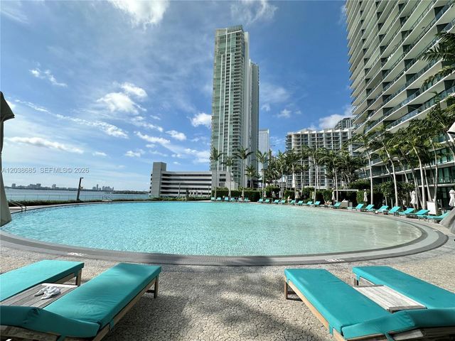 650 NE 32nd Street 1404, Miami, FL 33137