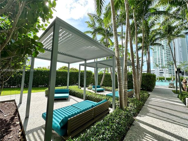 650 NE 32nd Street 1404, Miami, FL 33137
