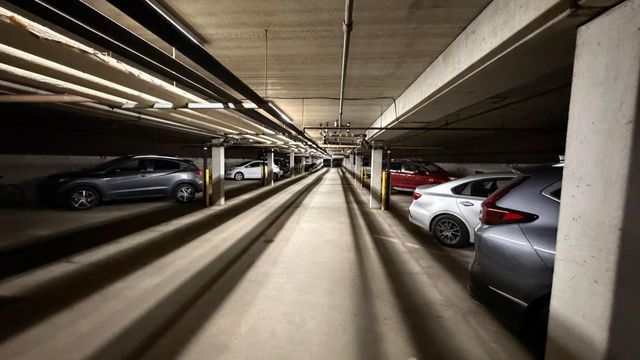 7401 W 101st Street 121, Bloomington, MN 55438