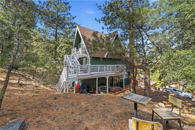 2073 Mojave Scenic, Wrightwood, CA 92397