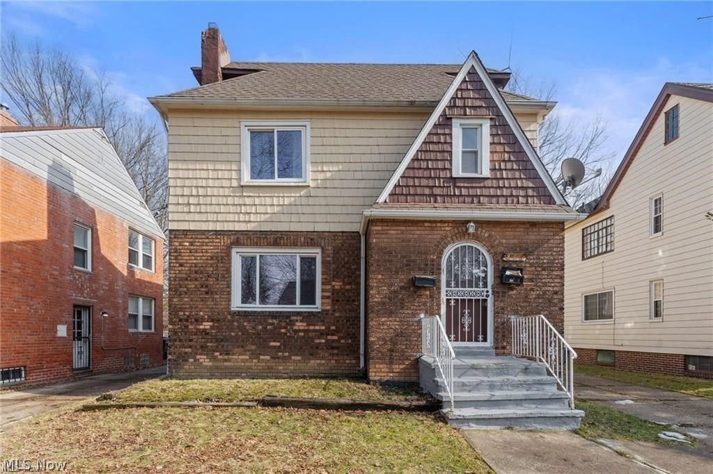 876 Eloise Drive Lower, Cleveland Heights, OH 44112