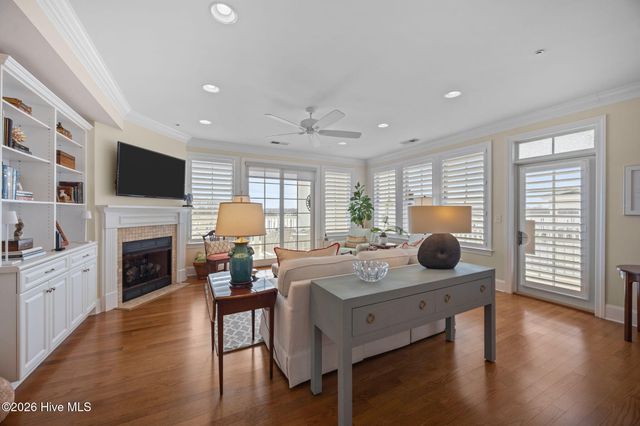 309 Moss Way 4-103, Washington, NC 27889