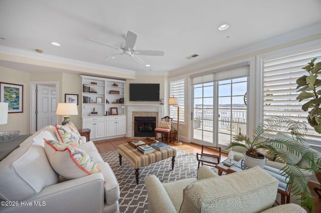 309 Moss Way 4-103, Washington, NC 27889