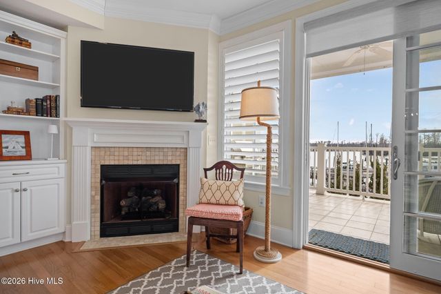 309 Moss Way 4-103, Washington, NC 27889