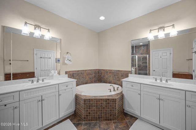 309 Moss Way 4-103, Washington, NC 27889