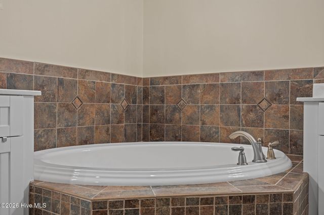 309 Moss Way 4-103, Washington, NC 27889