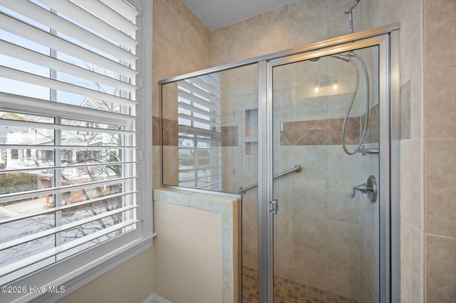 309 Moss Way 4-103, Washington, NC 27889