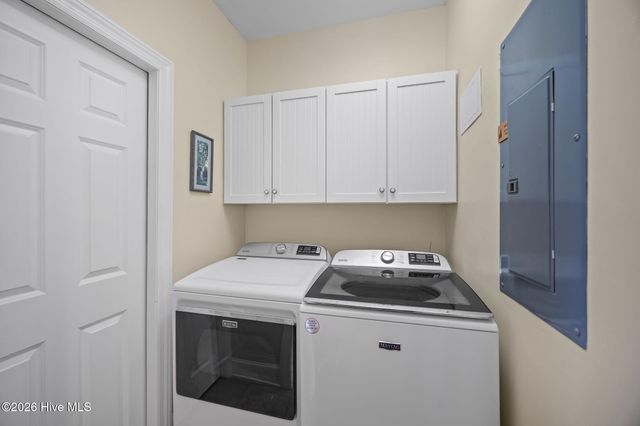 309 Moss Way 4-103, Washington, NC 27889